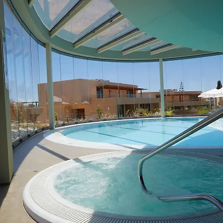 White Shell 4* بورش