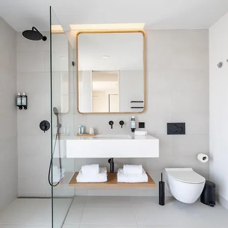 度假村 White Shell 4*